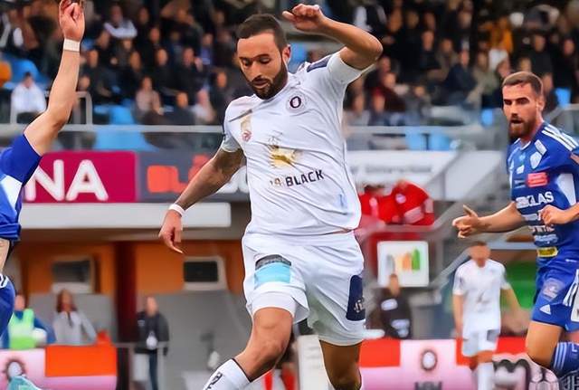 （欧洲金靴评选）值了！海港仅花20万欧引进“欧洲金靴”：3年独造76球！