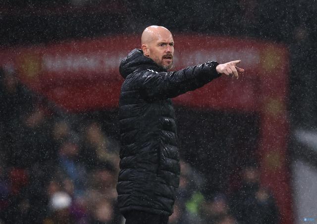 滕哈赫：韦霍斯特在很多方面做得很好 作为曼联我们必须参加欧冠