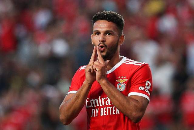 （c罗欧冠之王）1-0！C罗小弟一剑封喉，豪取8连胜，欧冠双冠王让恩佐后悔