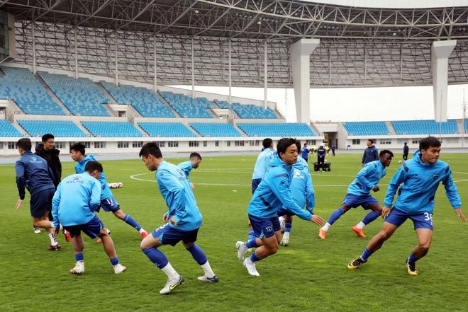 爆点型黑又硬领衔,稳定投入吸引实力派加盟!南京城市剑指冲超