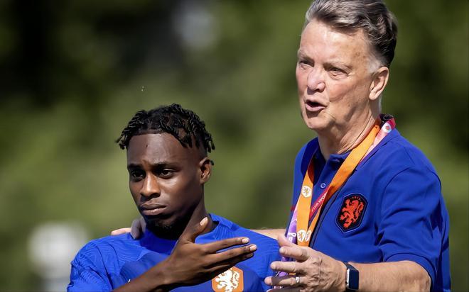 （fm弗林蓬）4000万！弗林蓬将加盟曼联！8球6助攻，进攻能力超强的右边后卫