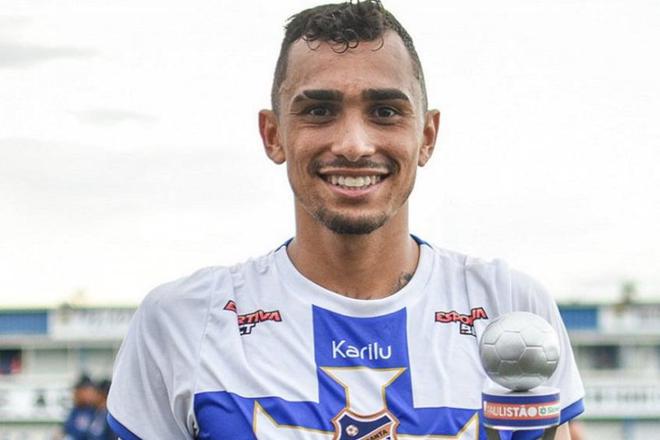 期待！中超队报价巴西强力外援：转会费4百万，或压哨来中国踢球