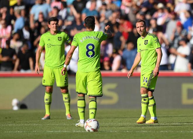 (曼联vs布伦特福德比分)曼联VS布伦特福德首发预测!滕哈格做出2处调整?拉10领衔三叉戟