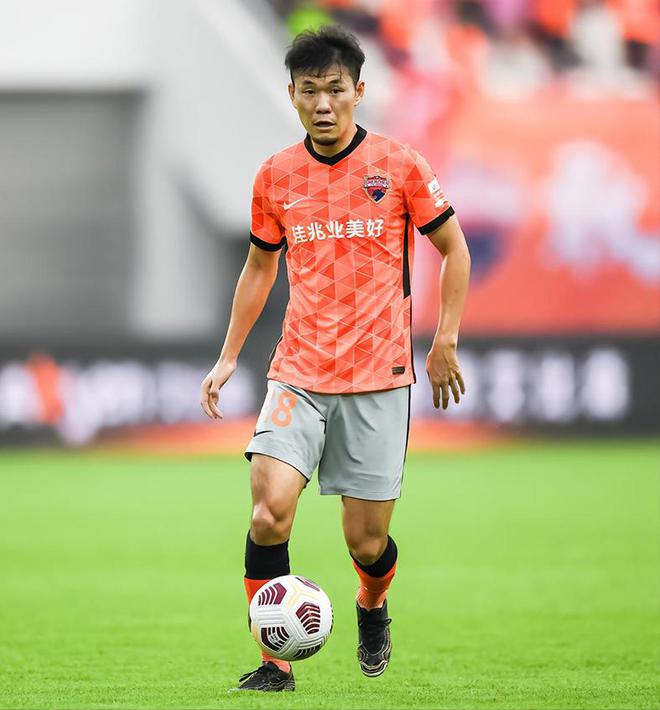 法比奥重返山东,5大保级困难户出炉!大连队4外援 深足2外援最惨