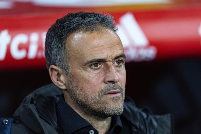 （切尔西莱恩）曝切尔西敲定新主帅！恩里克周三或上任，一周后将对决皇马