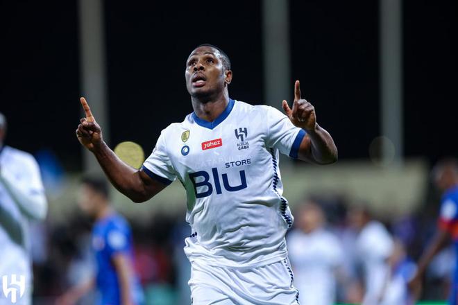 (中超各队队史射手榜)4场7球+连场双响!33岁中超旧将跃居射手榜首位,蝉联金靴有望