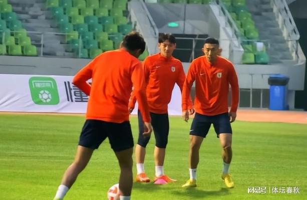 （泰山队 外援）泰山2外援去向终有结果！小德压哨留队，莱昂纳多转投中超黑马