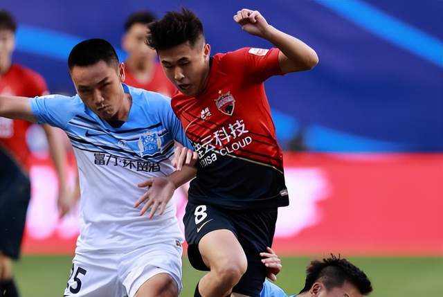 （中超国足比赛时间）中超开赛在即：国足新核仍未找到下家，球迷呼吁赶紧去留洋！