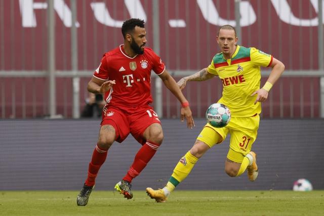 （舒波莫廷转会拜仁）图片报：舒波莫廷缺席拜仁今天的训练课，出战弗赖堡存疑