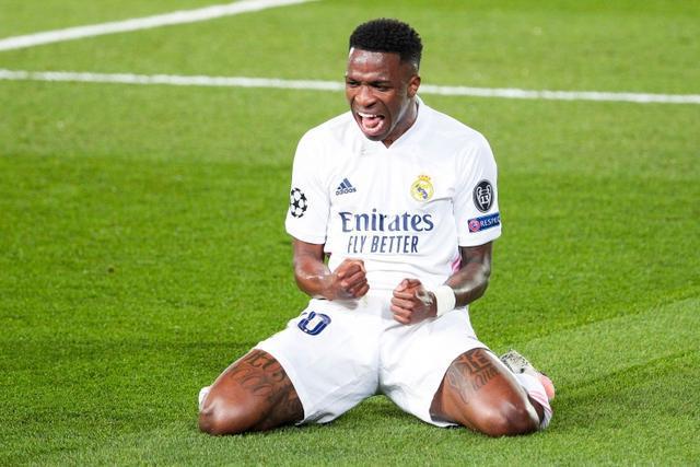 骂战不断！维尼修斯向费兰大喊：闭嘴，你是最差劲的