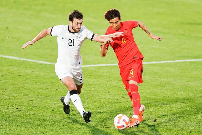 （武汉三镇队最新官方消息）武汉三镇发力！一口气官宣6人：争冠加码，集齐9名广州队旧将