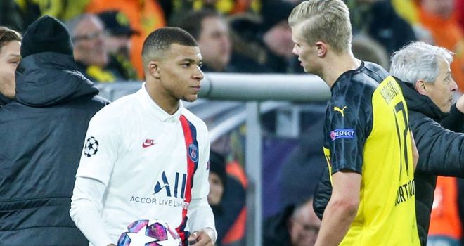 (梅西打入巴萨第一个进球)一场4-0,诞生梅西之后第一人,扎心巴萨,巅峰C罗都学不会