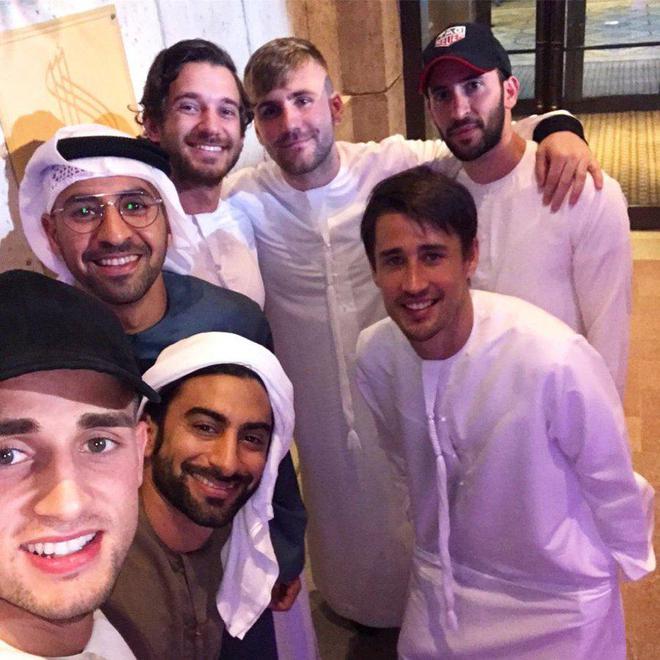 曼联卡洛斯伤势确定，战埃弗顿恐缺阵！埃里克森与全队合练或复出