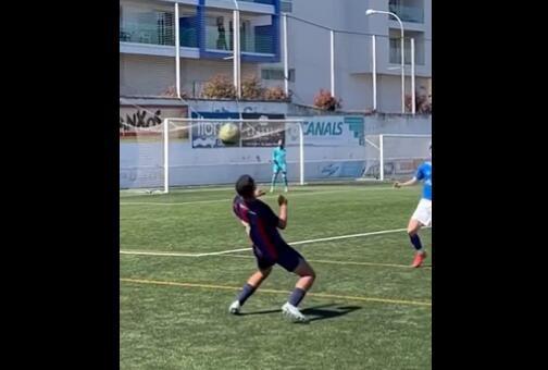 （小罗的巴萨）有老爸影子吗？【集锦】小罗18岁儿子迎来巴萨青年队首秀