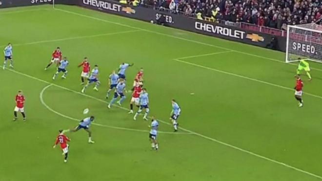 曼联对手称拉什福德进球越位！裁判解释有效原因，15年前确实越位