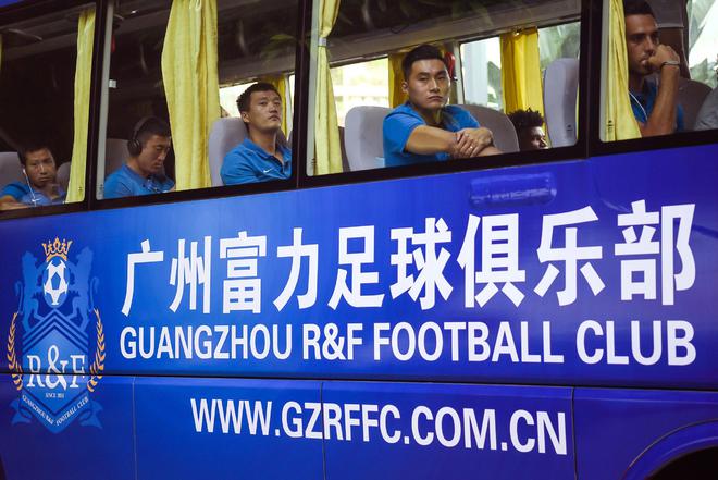 (中超 深足)深一度|一家中超俱乐部的“自然死亡”