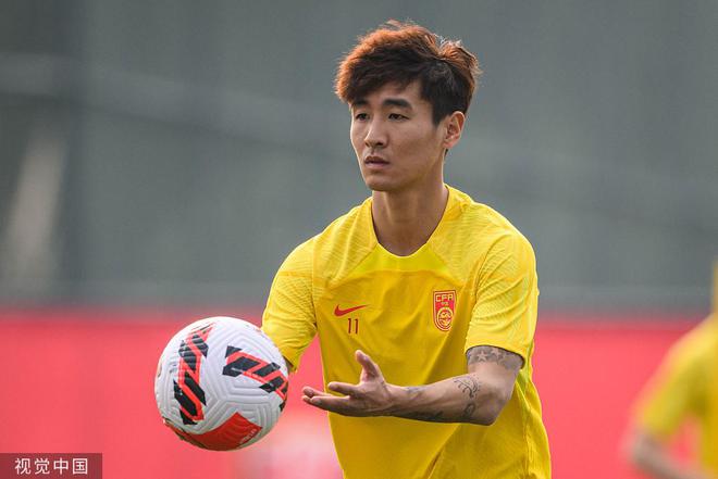 （中超球员戴琳）中超国内转会窗延期5天关闭，国脚戴伟浚能否加盟申花？