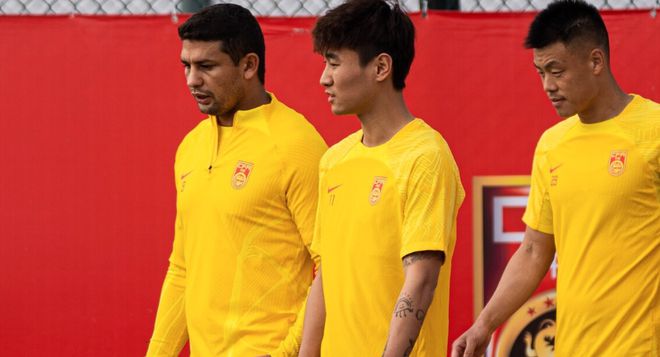 （广州恒大u23球员名单）豪阵清仓！广州队底子厚：叫停引援，深挖恒大青训，U23应对中甲