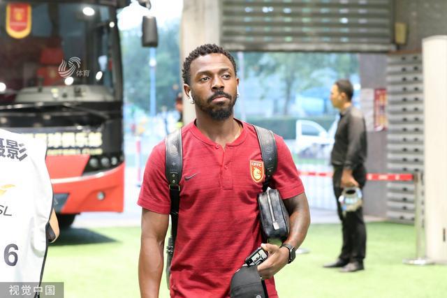 （鲁能泰山足球队外援费莱尼）德转确认！费南多等三名球员加盟山东泰山