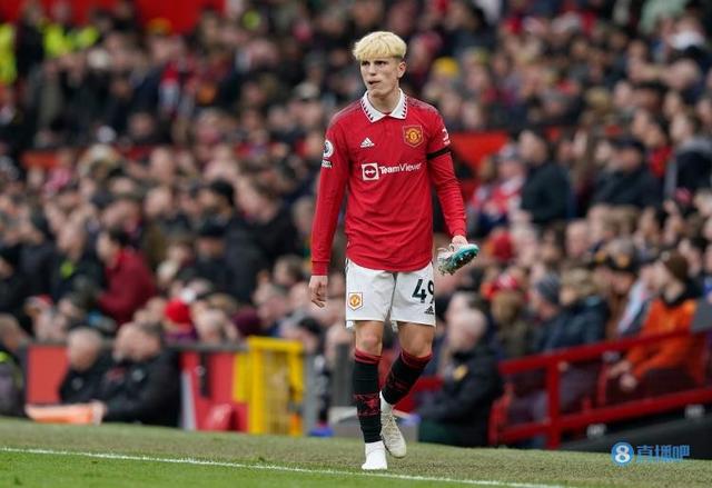 （滕哈格续约）滕哈赫：加纳乔肯定会在赛季结束前回来，但我不想确定日期