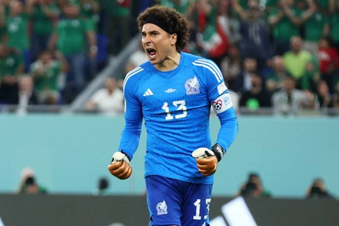 (奥乔亚扑救集锦)不得不服!奥乔亚单场贡献10次扑救 追平本赛季单场扑救记录