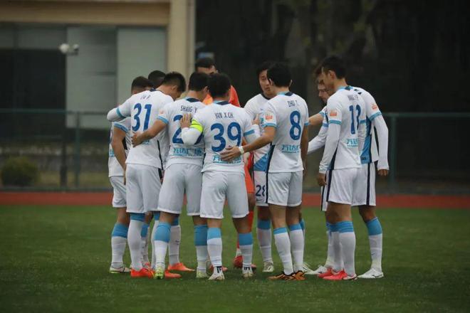 （大连德比2012）周六大连德比，周日大连人签售会，新赛季中超重燃战火