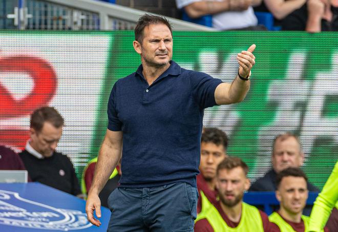 （英超切尔西解雇主帅兰帕德）【英超前瞻】带领切尔西挑战狼队，兰帕德有望开门红