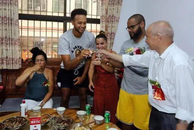 关于“大锤”凯尔-安德森，你需要知道的是…