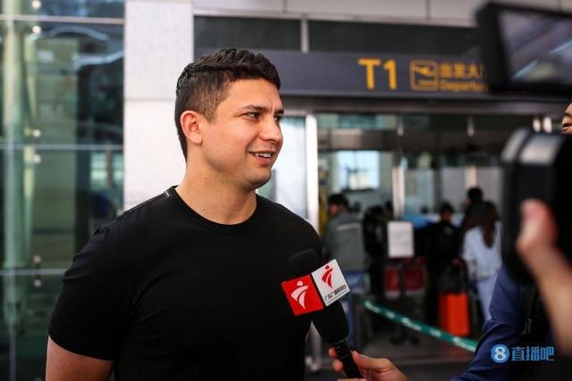 日本球迷谈艾克森加盟蓉城:不复当年之勇,13至15年的他充满威胁