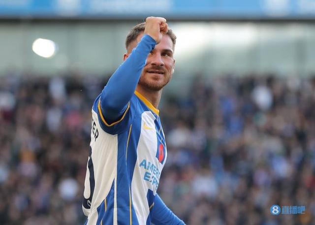 （西媒利物浦逆转比利亚雷亚尔）西媒：利物浦&切尔西都在加紧谈判，寻求签下麦卡利斯特