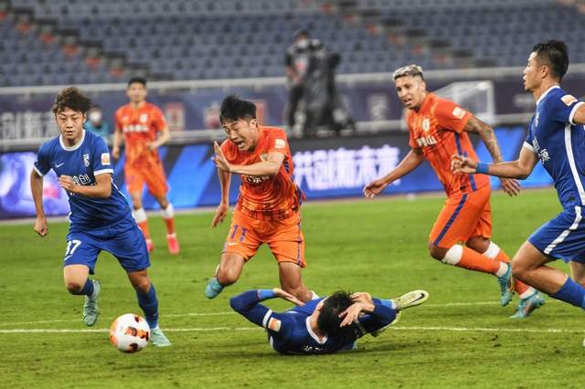 (山东泰山比赛视频)胜负平常心!山东泰山超级杯决赛看点多多 小巨人能否王者归来