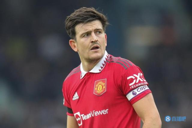 马奎尔：尊重俱乐部内部的同位置竞争，曼联有四位国脚级中卫