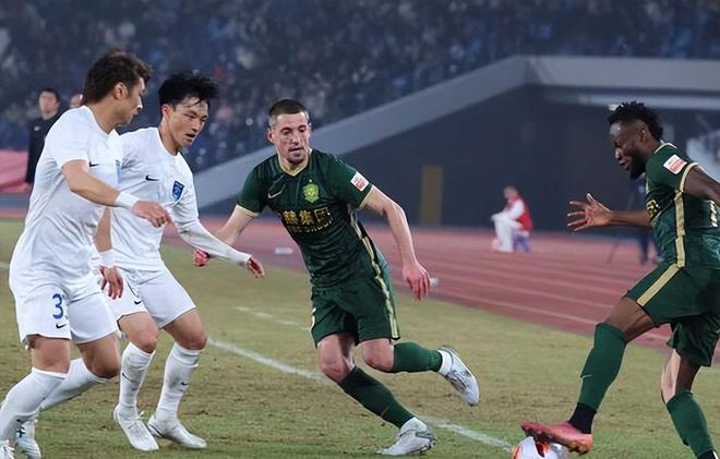 （中超升班马夺冠）中超升班马0球爆大冷首平，豪门6大新援首秀，狂飙90分钟无果