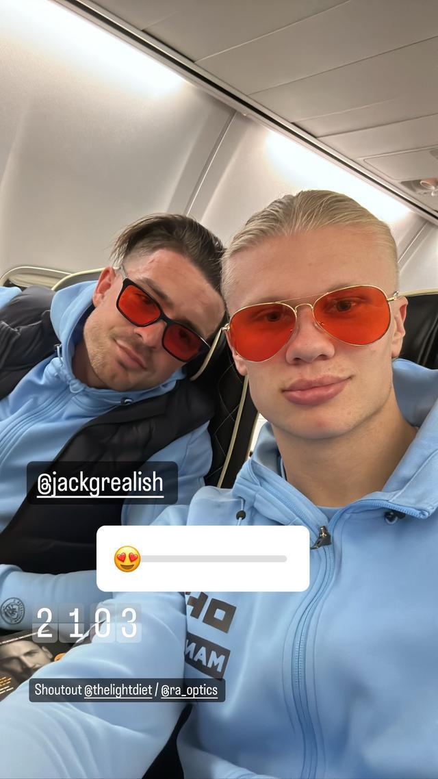 （哈兰德 英格兰）助攻自己倒钩破门，哈兰德社媒晒与格拉利什帅气合影