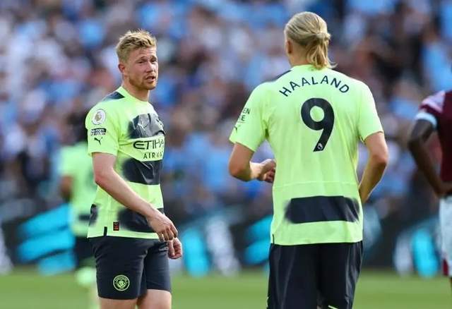 队友不解风情！曼城真核里程碑略有遗憾 造4球却痛失助攻帽子戏法