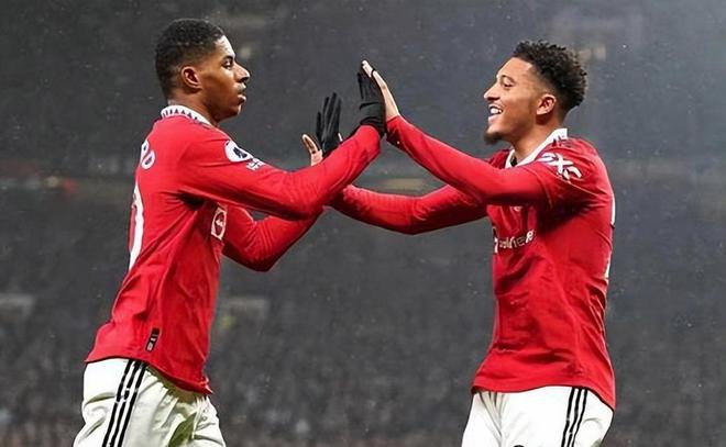 曼联将续约4300万妖星！马夏尔成主力，滕哈赫的思路到底是什么？