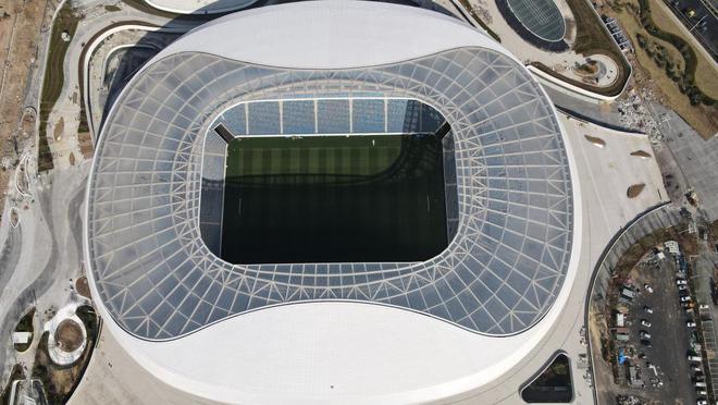 （中超足球俱乐部比赛）一线探访丨中超联赛即将打响 足球城已做好各方面准备