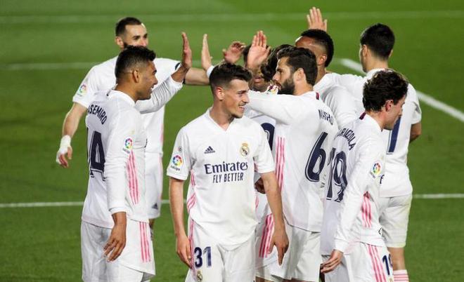 （本泽马在皇马进球数）从基本无缘西甲冠军，看本泽马进球对于皇马来说多重要？