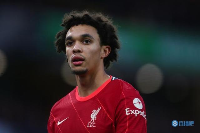 (英超阿森纳阵容)阿诺德自英超首秀对阵阿森纳已取得6次助攻,同期所有球员最多