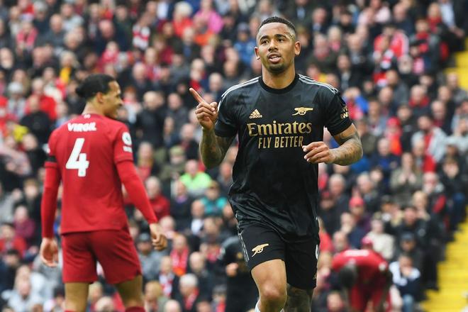 (利物浦3:0阿森纳)0-2到2-2!利物浦绝境爆发,阿森纳3分变1分,曼城笑纳大礼