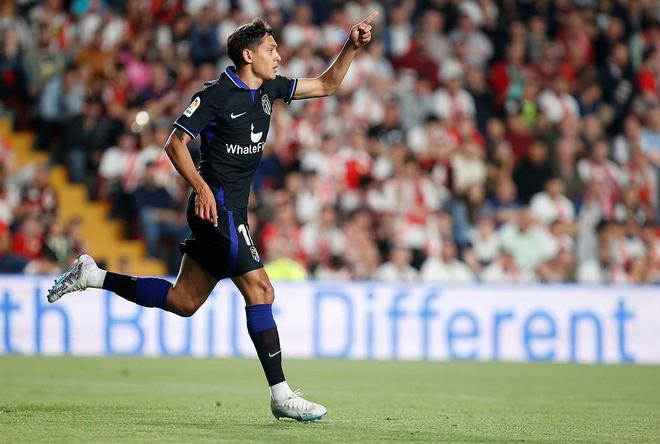 （马竞 冠军）2-1！世界冠军爆发，马竞5连胜狂追皇马，银河战舰瑟瑟发抖