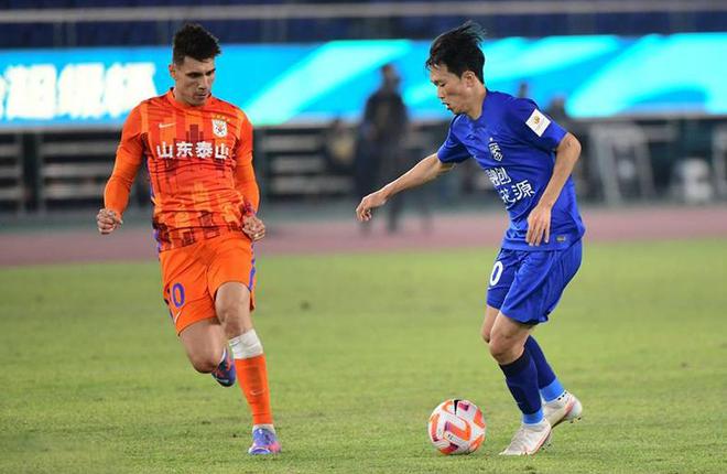 莫队敲响警钟，刘建宏支招技战术要创新！泰山比申花更需要戴伟浚