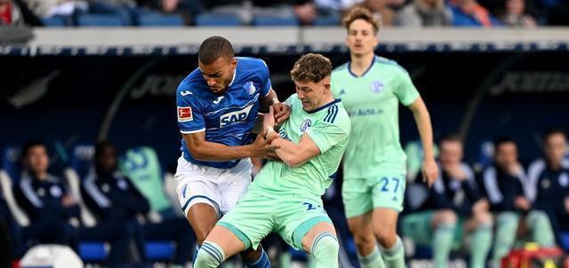 （德甲三冠王）2-0后，7冠王又要情飞德乙！3连胜拿下9分，德甲励志黑马拒绝降级