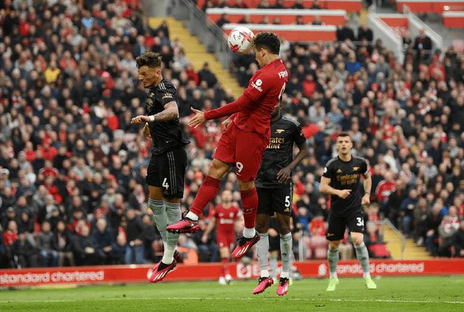 （阿森纳 中卫）从2球抢开局到变阵三中卫！阿森纳所有的努力，只为填中卫的坑