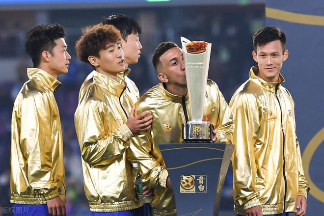 (中超超级杯2021)时隔3年!超级杯再次打响,中超新贵2大新援爆发,斩获赛季首冠