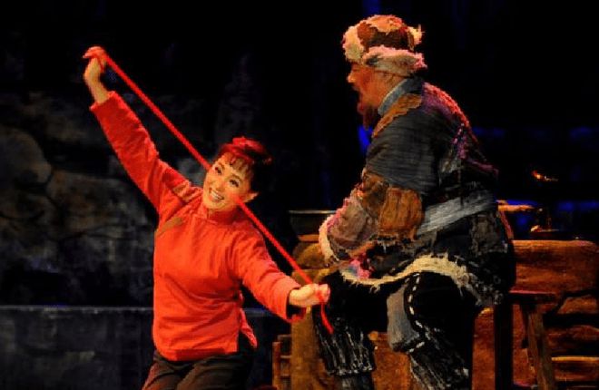 杨白劳 拿喜儿抵债吧！申花：拿戴伟浚抵债吧 杨旭新发型酷似中田