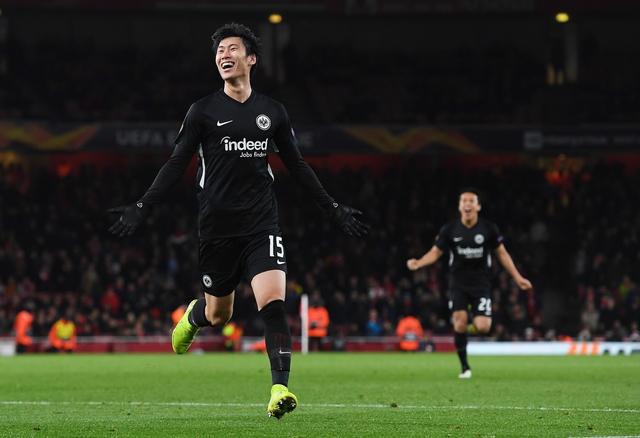 （日本镰田大地）记者：镰田大地通知法兰克福高层，他将在今夏自由身离队