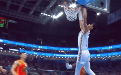 （北京队曾凡博）季后赛-北京狂胜吉林 曾凡博连秀暴扣18+8琼斯受伤