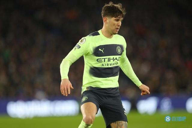 斯通斯：哈兰德半赛季进球比我职业生涯都多，他知道球队是第一位