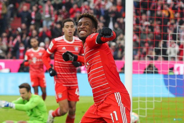 （金斯利·科曼）金斯利-科曼：瓜帅对我非常重要，他让我待在边路尽可能一对一